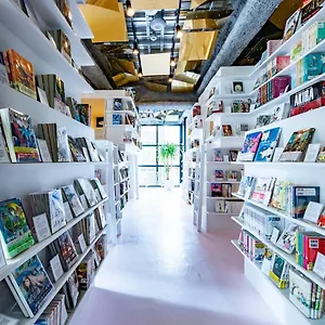  Hostal Manga Art Hotel,
